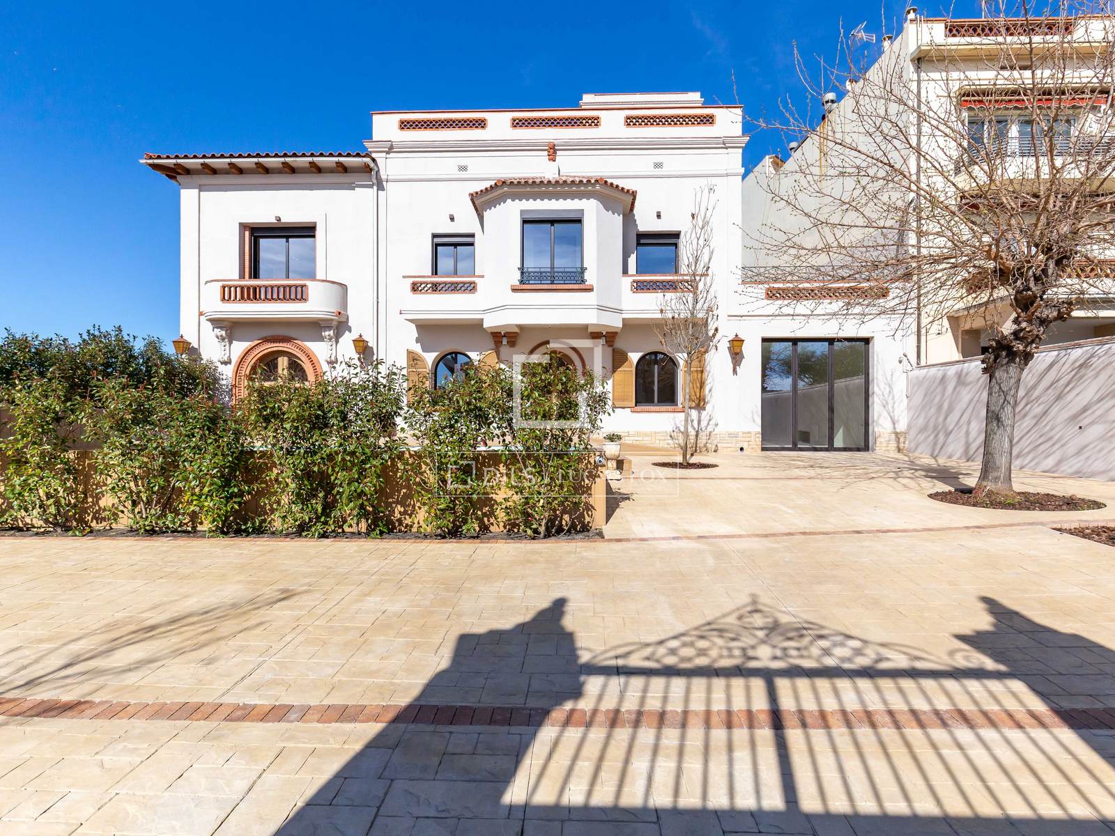 Villa in Sant Just Desvern, Barcelona, Spanien 5 Schlafzimmer, 528 m2 Nr. 150351