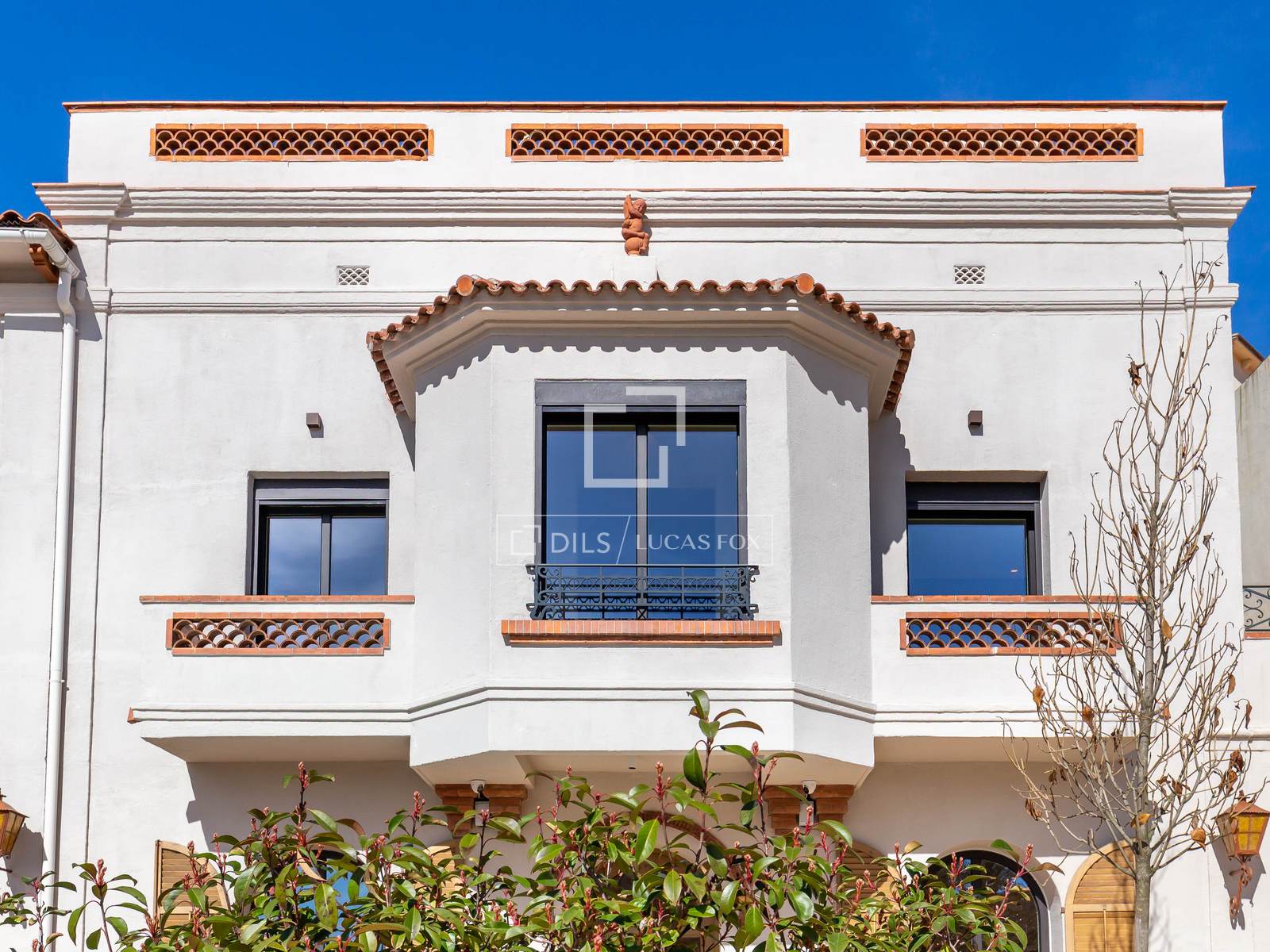 Villa in Sant Just Desvern, Barcelona, Spanien 5 Schlafzimmer, 528 m2 Nr. 150351