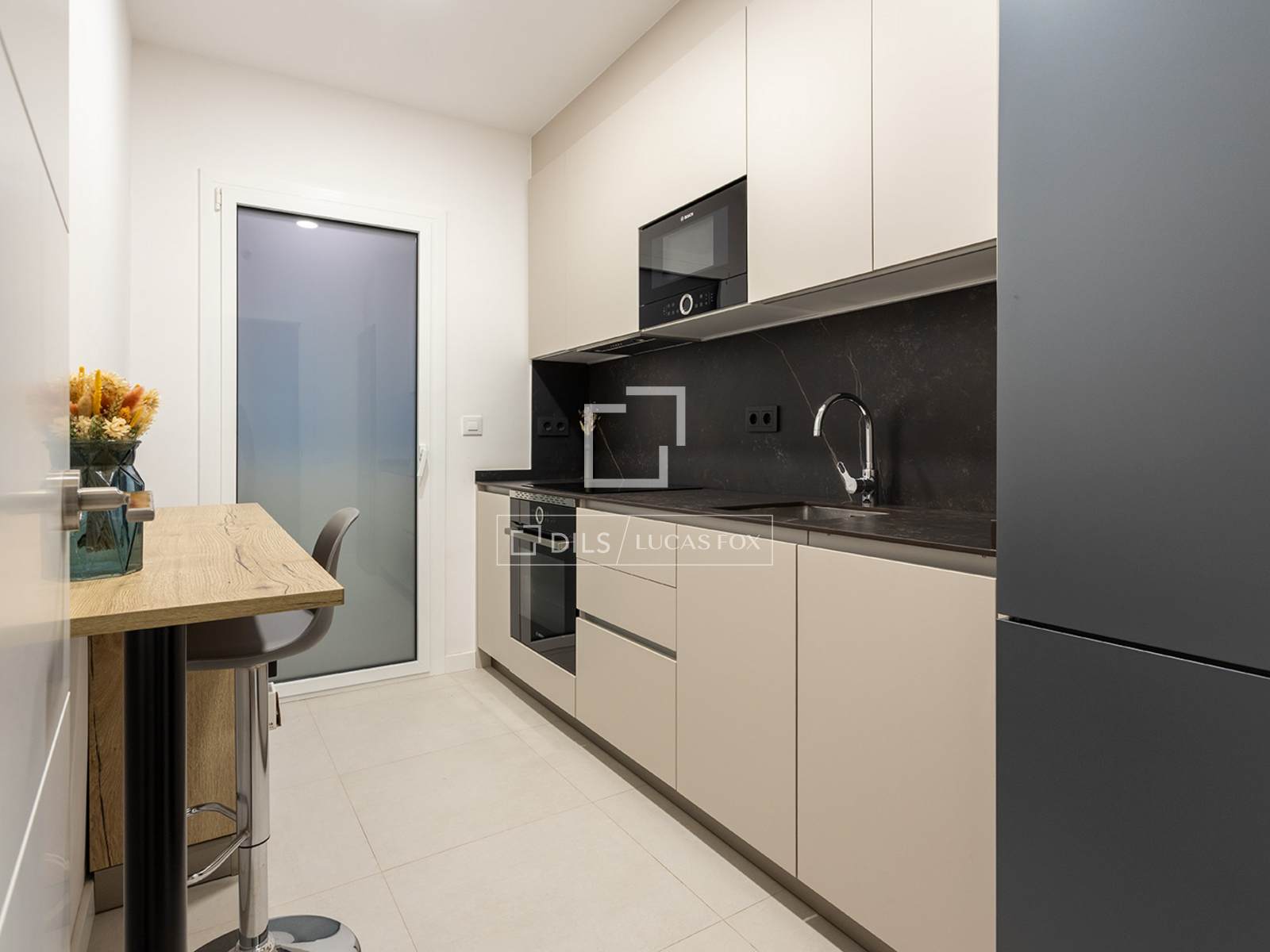 Dzīvoklis Barcelona, Spānijā 3 istabas, 83 m2 Nr. 150355