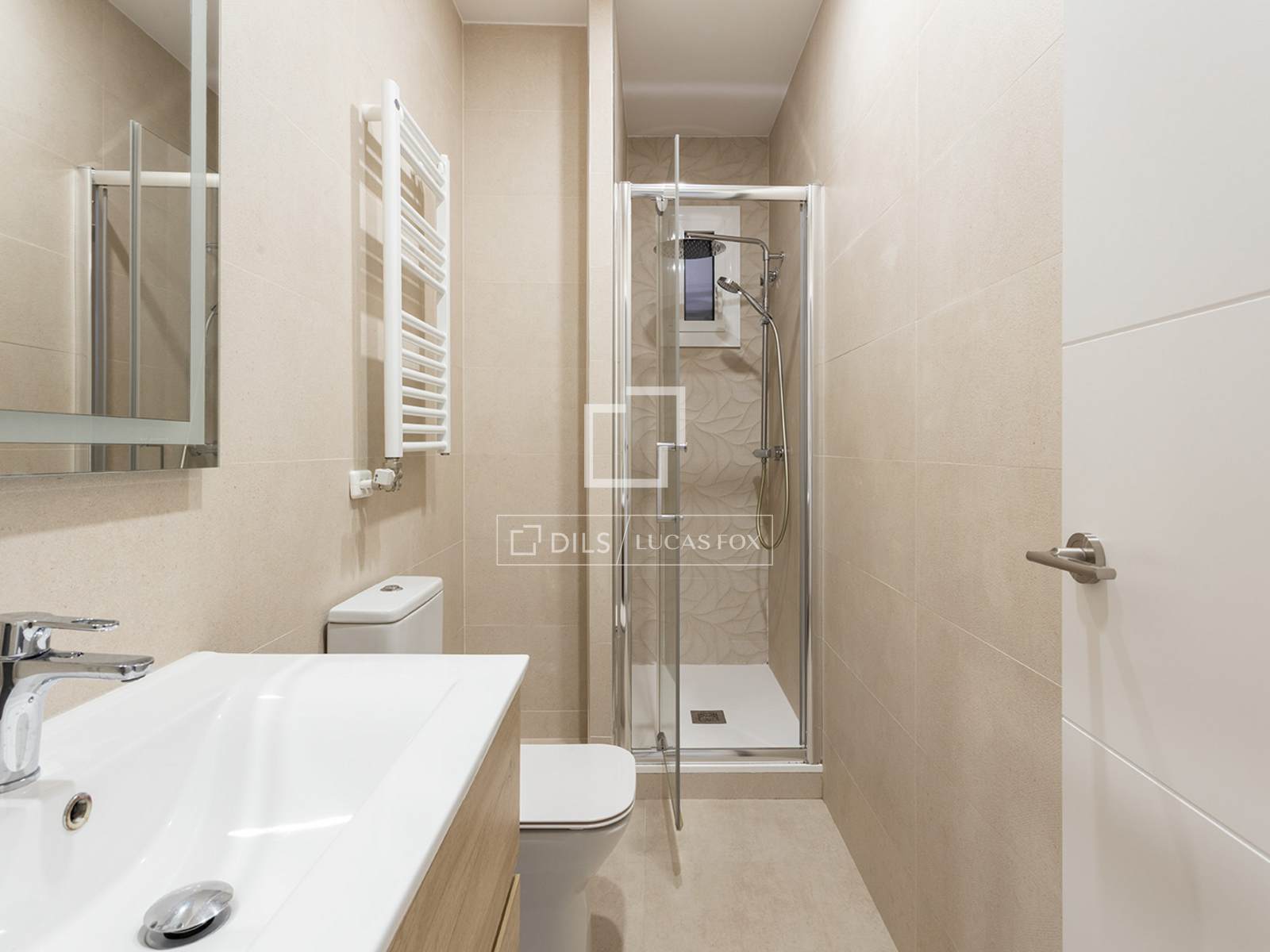 Dzīvoklis Barcelona, Spānijā 3 istabas, 83 m2 Nr. 150355