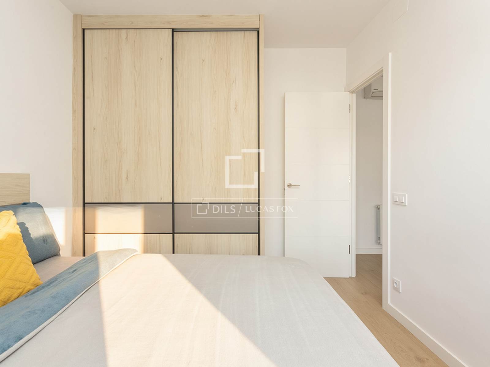 Dzīvoklis Barcelona, Spānijā 3 istabas, 83 m2 Nr. 150355