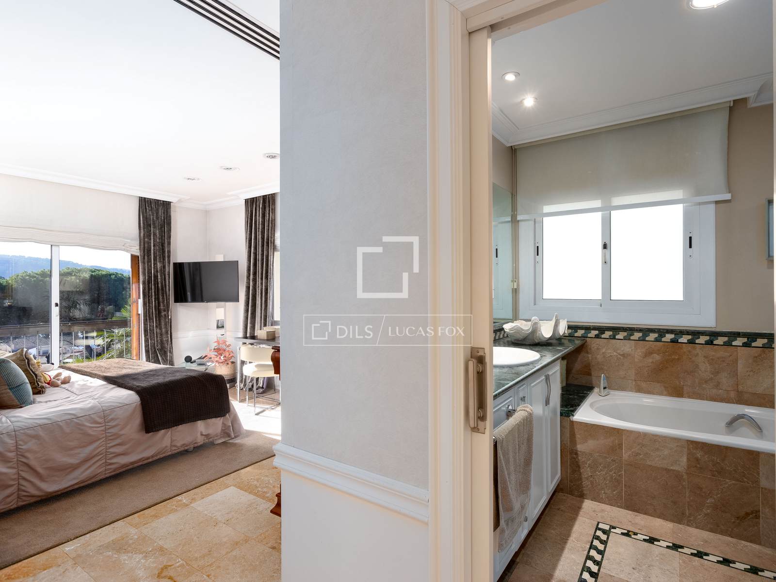 Villa en Vallromanes, Barcelona, España 7 dormitorios, 1016 m2 No. 150352