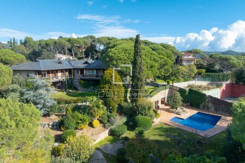 Villa Vallromanes, Barcelona, Spānijā 7 istabas, 1016 m2 Nr. 150352