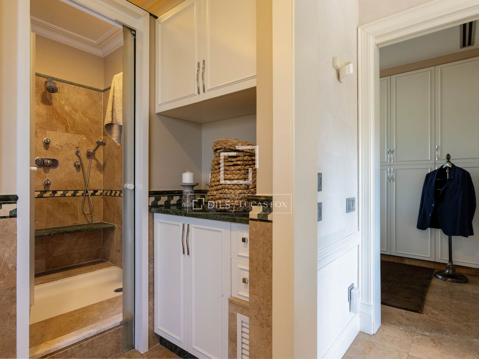 Villa en Vallromanes, Barcelona, España 7 dormitorios, 1016 m2 No. 150352