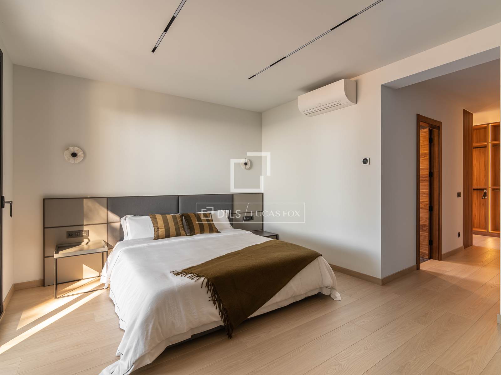 Villa Castelldefels, Barcelona, Spānijā 5 istabas, 331 m2 Nr. 150354