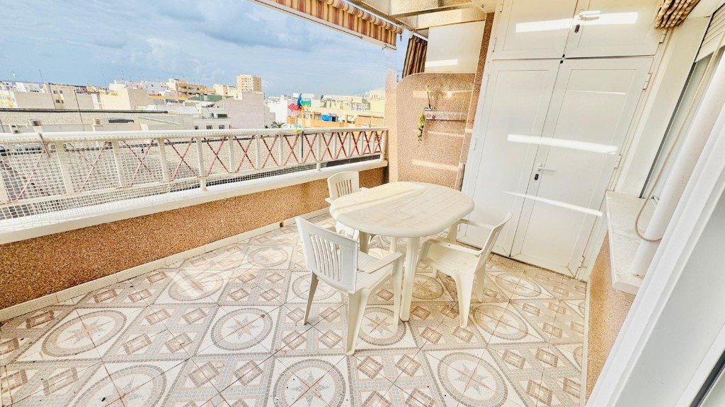 Huoneisto Torrevieja, Alicante, Espanja 3 makuuhuonetta, 119 m2 No. 145383