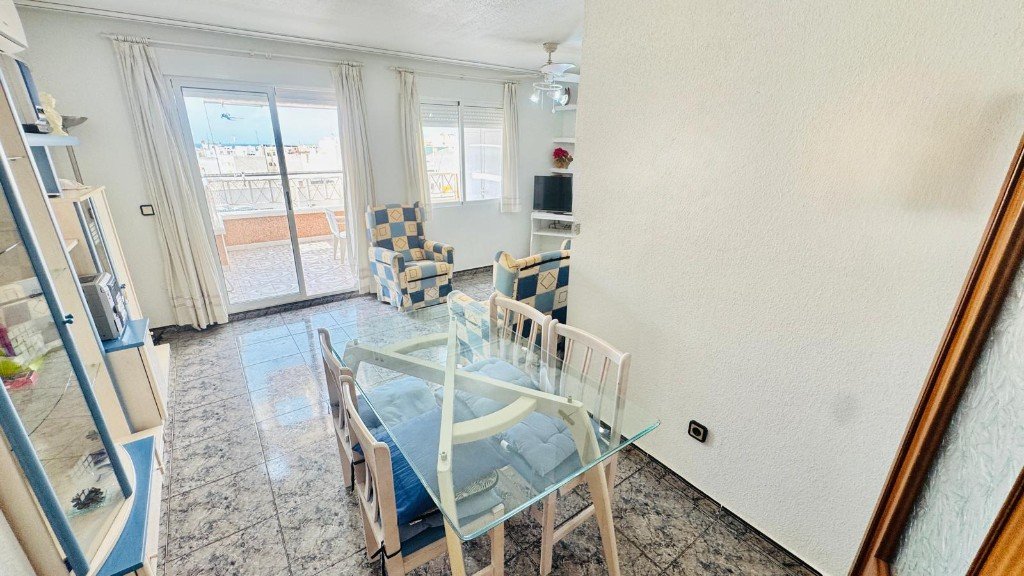 Huoneisto Torrevieja, Alicante, Espanja 3 makuuhuonetta, 119 m2 No. 145383