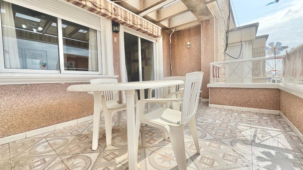 Huoneisto Torrevieja, Alicante, Espanja 3 makuuhuonetta, 119 m2 No. 145383