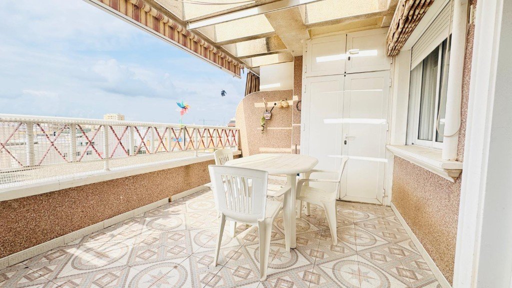 Huoneisto Torrevieja, Alicante, Espanja 3 makuuhuonetta, 119 m2 No. 145383