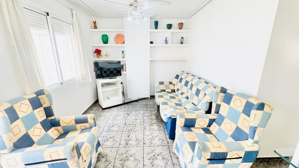 Huoneisto Torrevieja, Alicante, Espanja 3 makuuhuonetta, 119 m2 No. 145383
