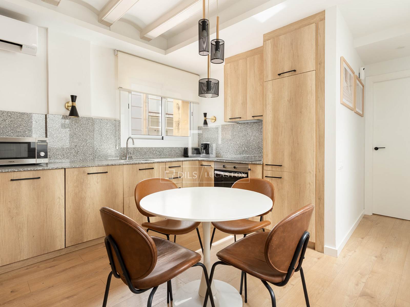 Huoneisto Barcelona, Espanja 2 makuuhuonetta, 67 m2 No. 161405