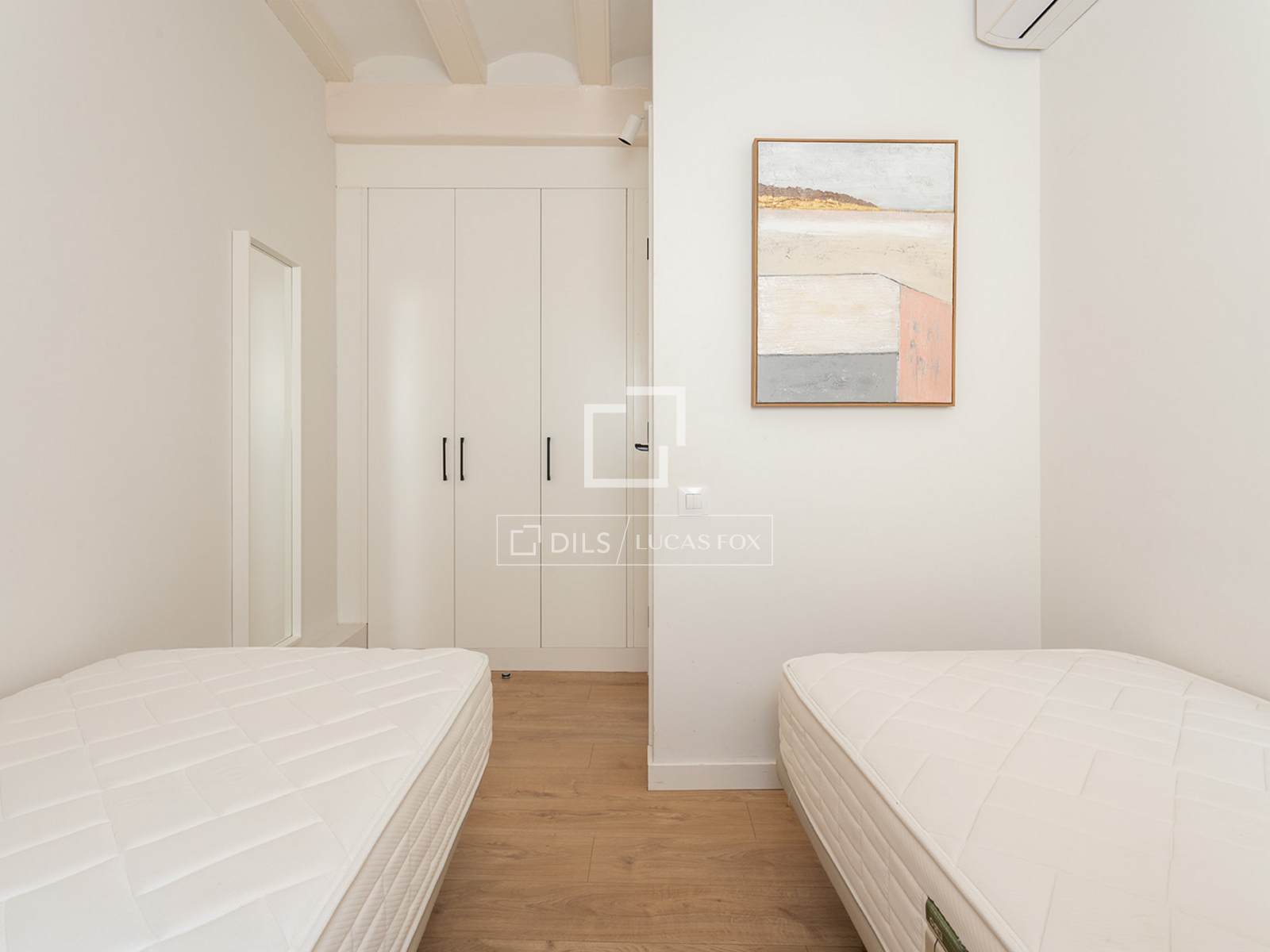 Huoneisto Barcelona, Espanja 2 makuuhuonetta, 67 m2 No. 161405