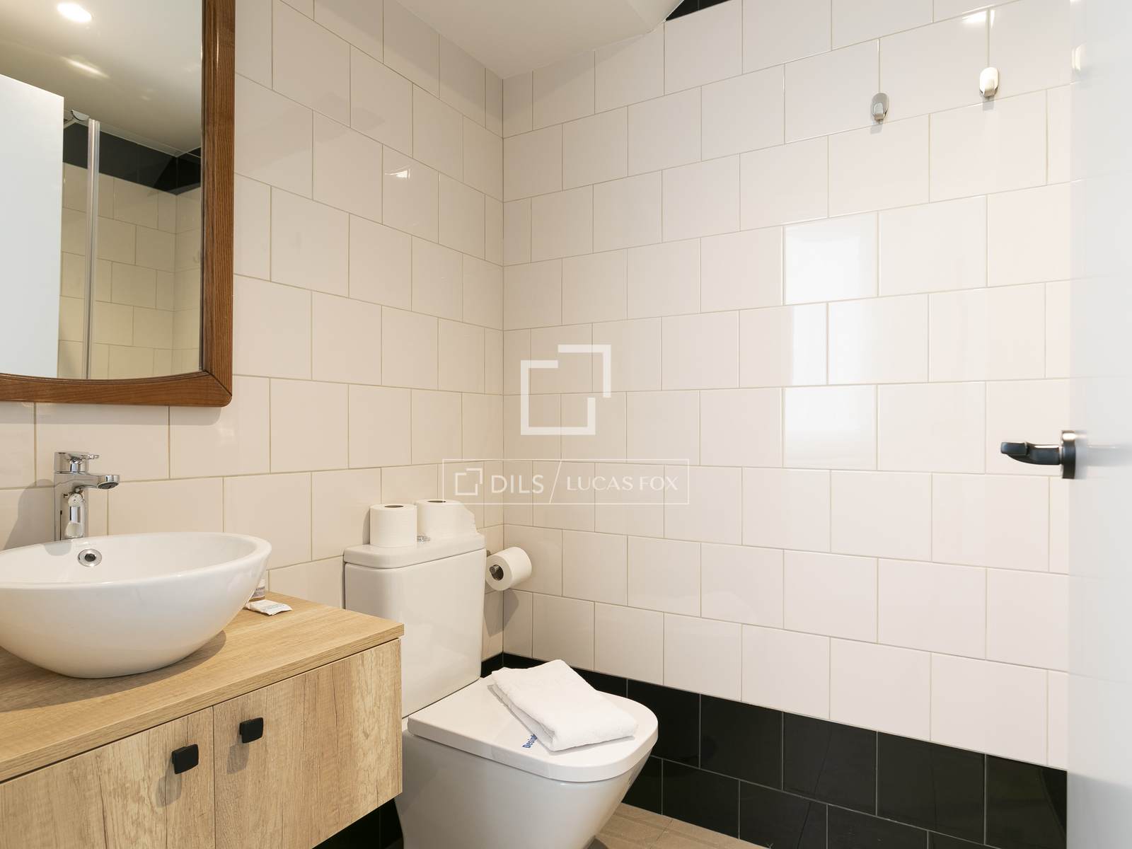 Huoneisto Barcelona, Espanja 2 makuuhuonetta, 67 m2 No. 161405