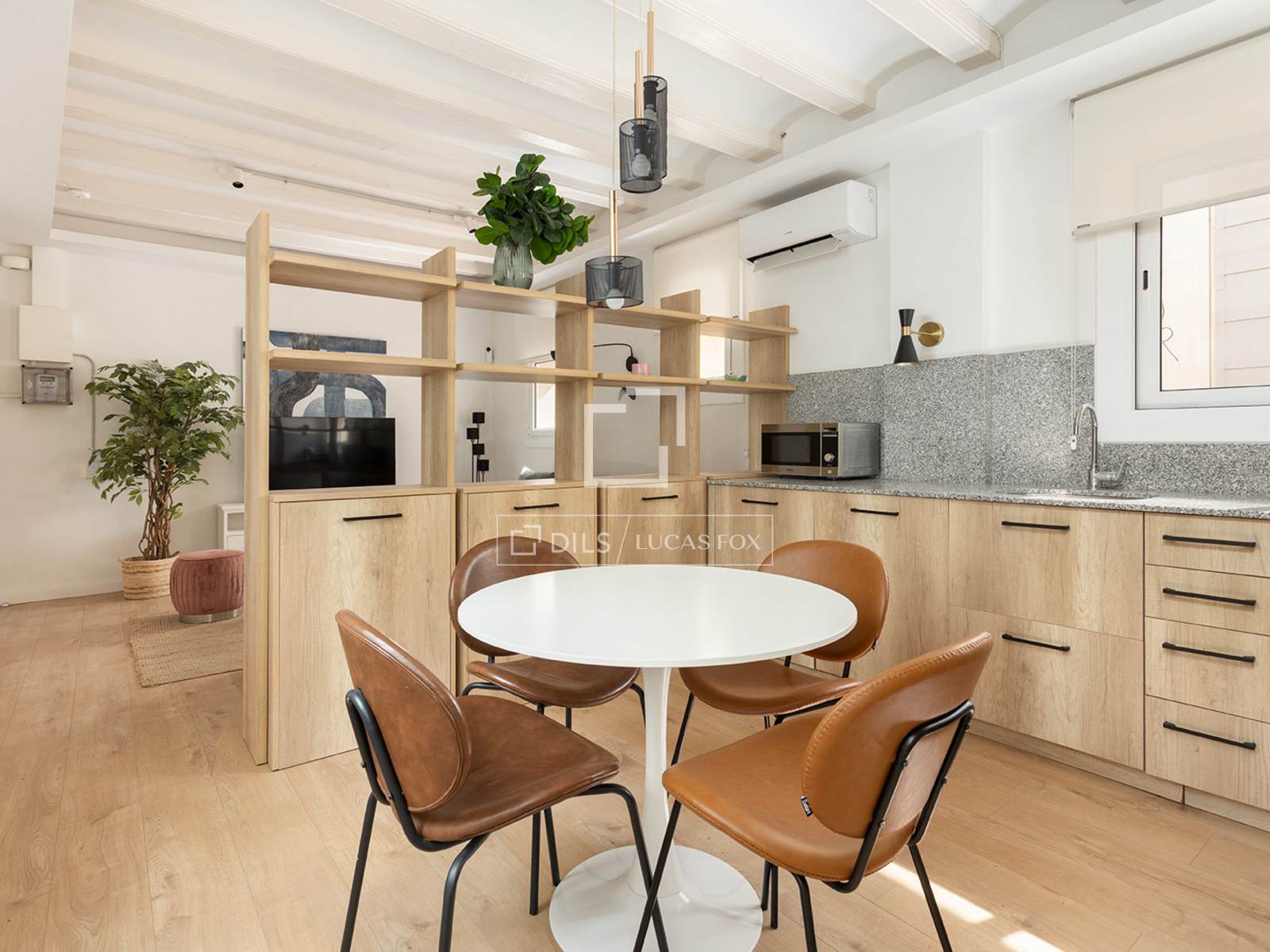 Huoneisto Barcelona, Espanja 2 makuuhuonetta, 67 m2 No. 161405