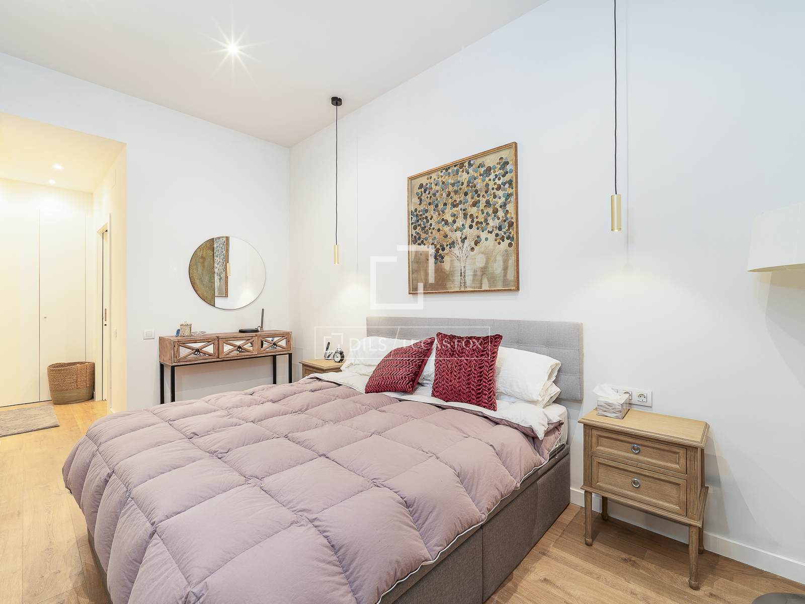 Huoneisto Barcelona, Espanja 4 makuuhuonetta, 169 m2 No. 161403