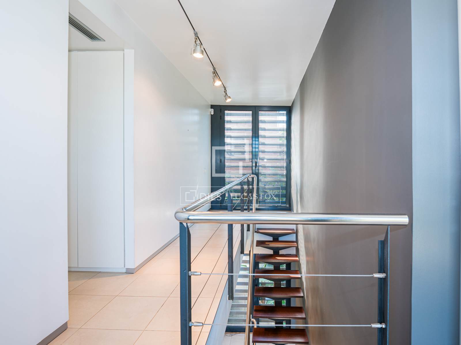 Villa en Sant Cugat del Vallès, Barcelona, España 6 dormitorios, 447 m2 No. 161399