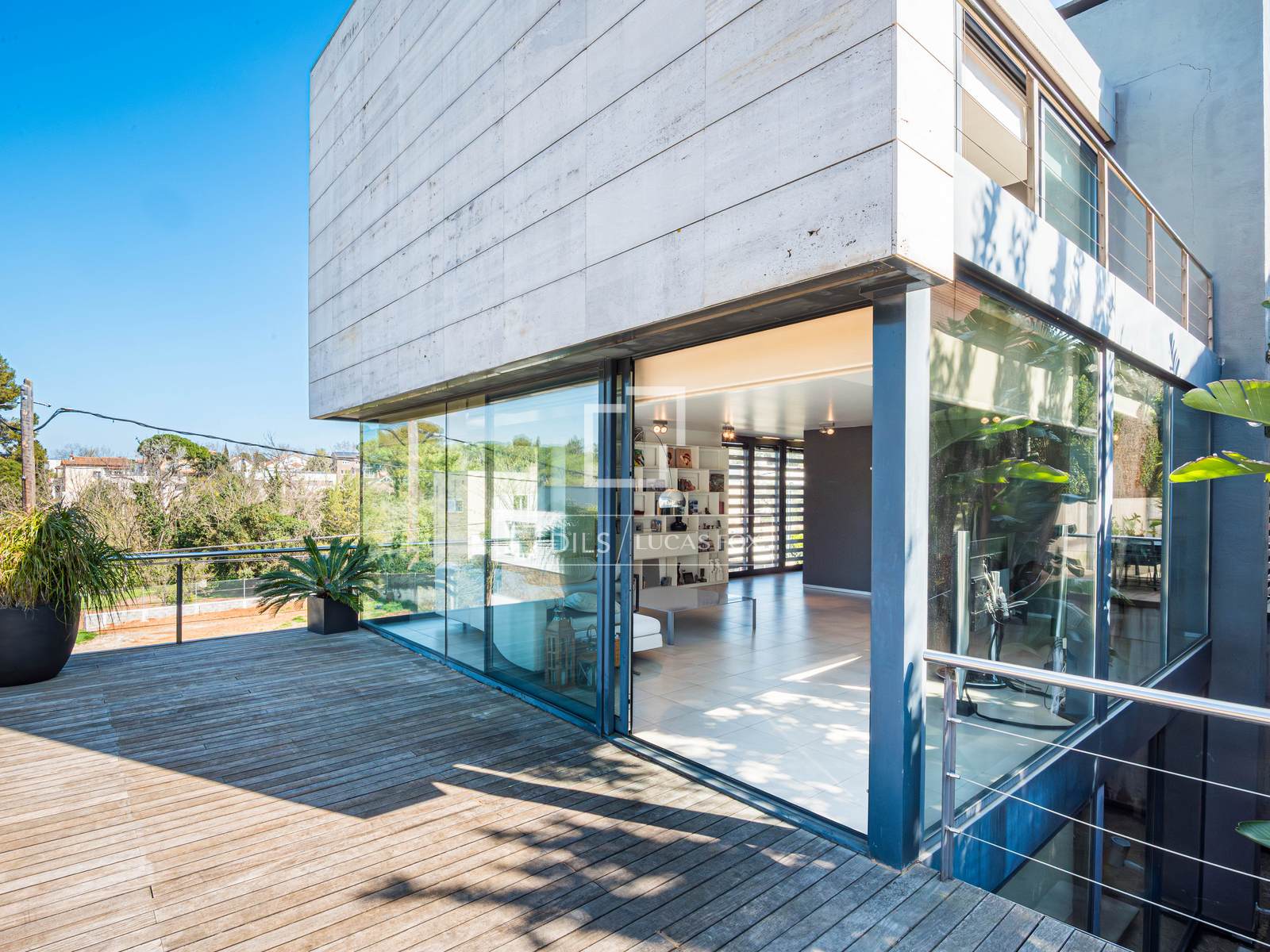 Villa en Sant Cugat del Vallès, Barcelona, España 6 dormitorios, 447 m2 No. 161399