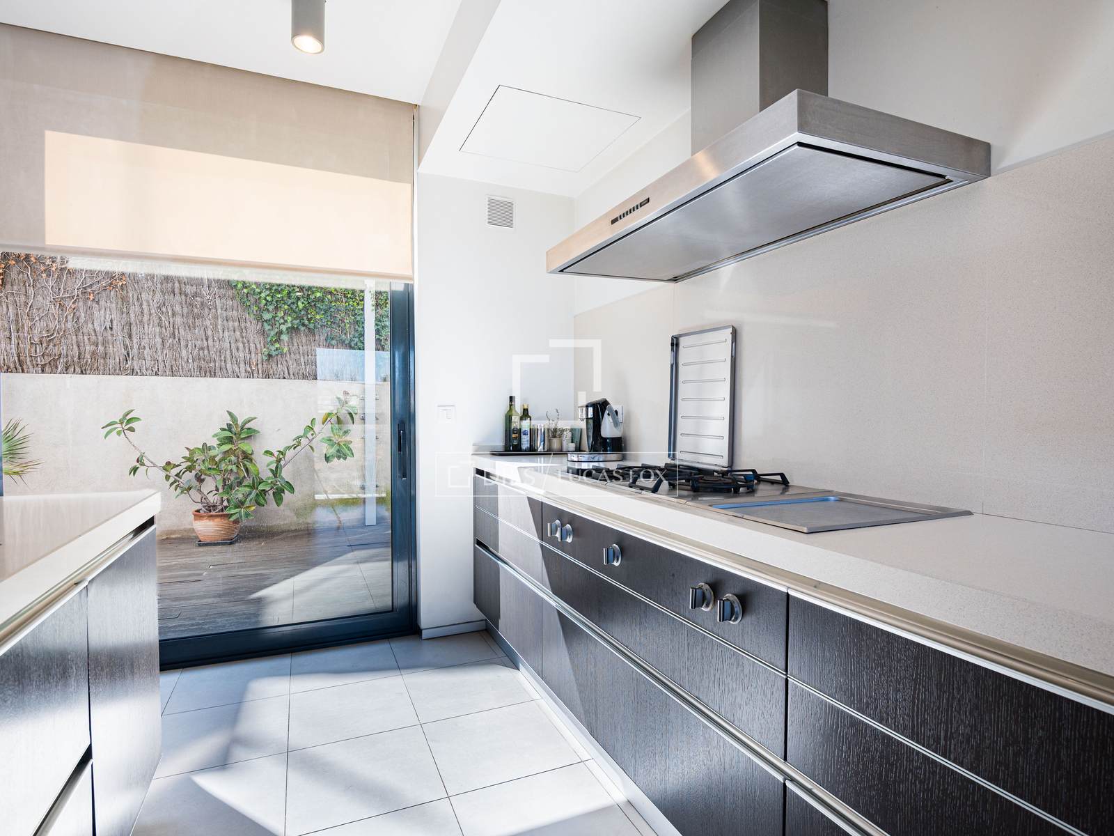 Villa en Sant Cugat del Vallès, Barcelona, España 6 dormitorios, 447 m2 No. 161399