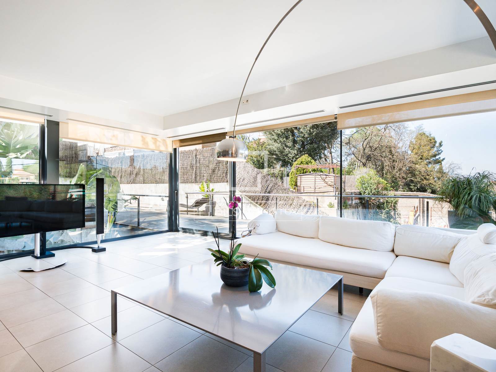 Villa en Sant Cugat del Vallès, Barcelona, España 6 dormitorios, 447 m2 No. 161399