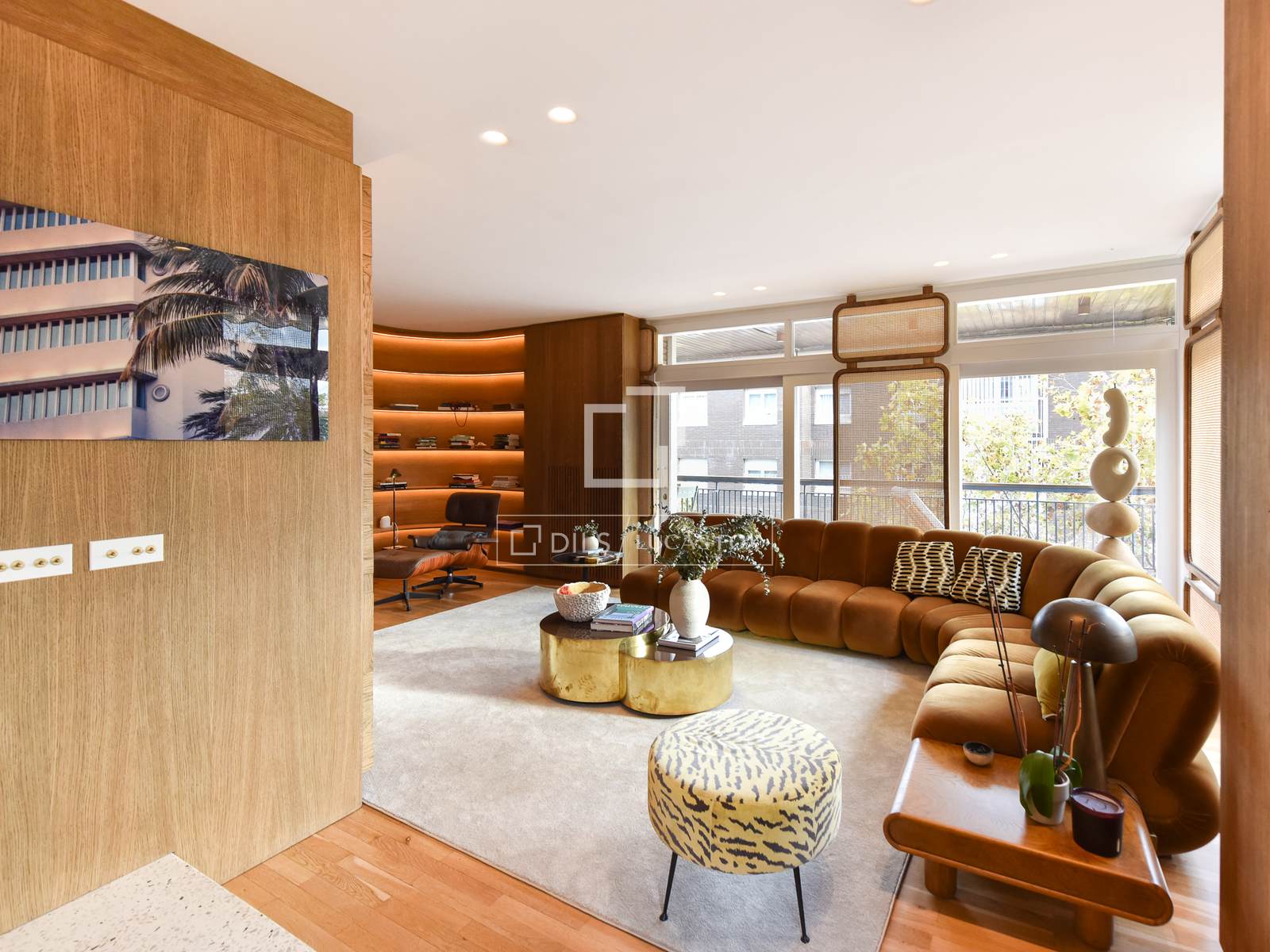 Apartment in Barcelona, Spain 4 bedrooms, 174 sq.m. No. 161400