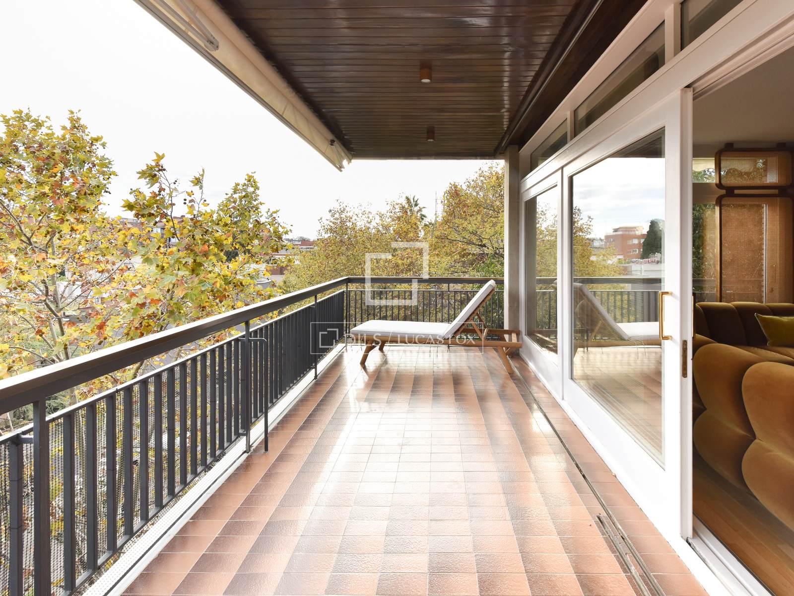 Apartment in Barcelona, Spain 4 bedrooms, 174 sq.m. No. 161400