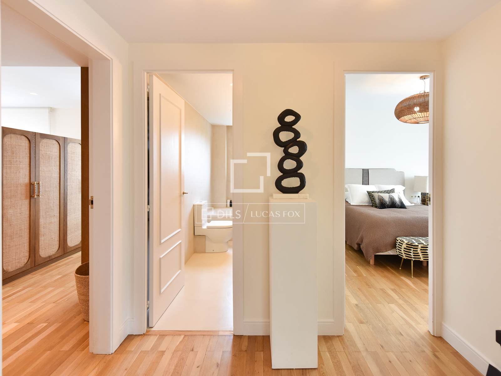 Apartment in Barcelona, Spain 4 bedrooms, 174 sq.m. No. 161400