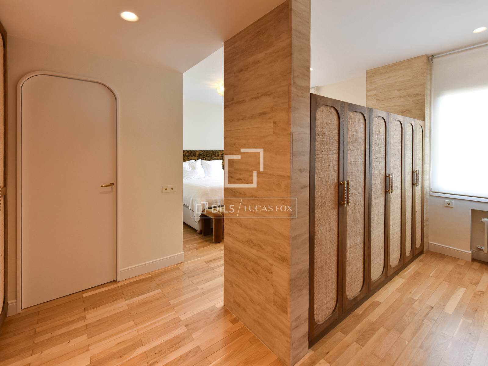 Apartment in Barcelona, Spain 4 bedrooms, 174 sq.m. No. 161400