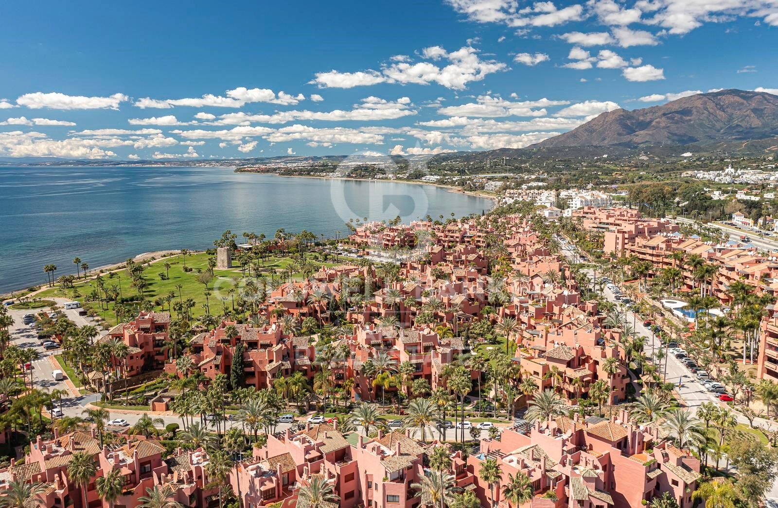 Penthouse w Estepona, Malaga, Hiszpania 3 sypialnie, 206 mkw. nr 158352