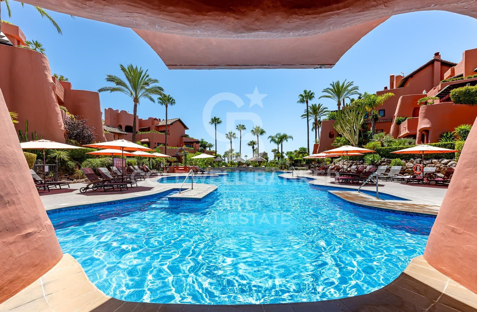 Penthouse w Estepona, Malaga, Hiszpania 3 sypialnie, 206 mkw. nr 158352