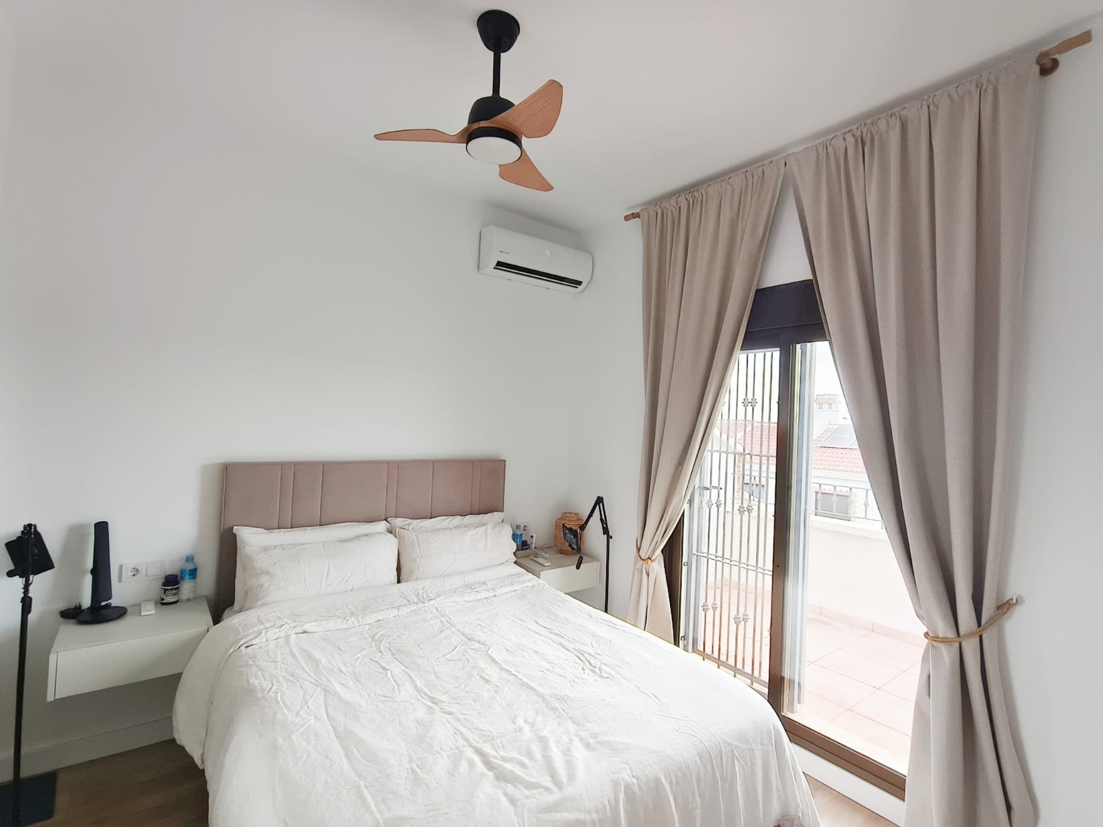 Radhus i San Miguel de Salinas, Alicante, Spanien 3 sovrum, 102 kvm. Nr. 190216