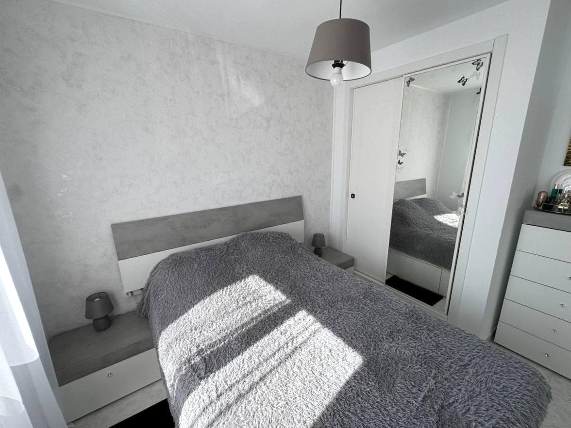 Townhouse in Torrevieja, Alicante, Spain 3 bedrooms, 82 sq.m. No. 190169