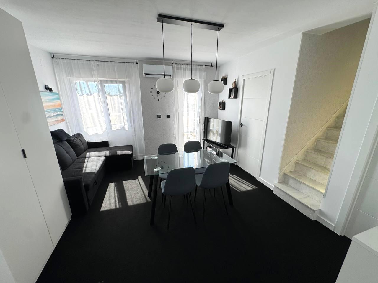 Townhouse in Torrevieja, Alicante, Spain 3 bedrooms, 82 sq.m. No. 190169