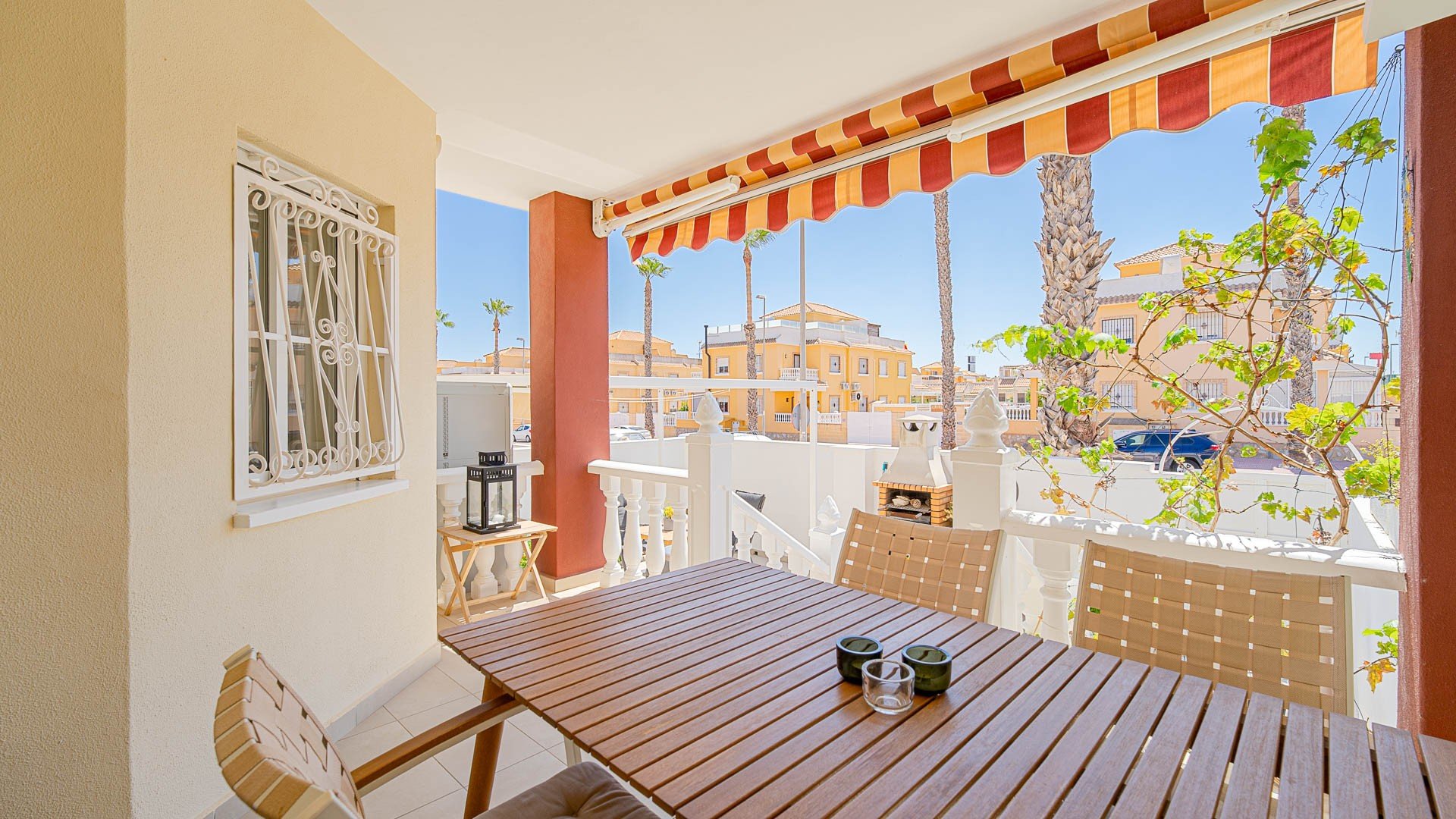 Kaupunkipientalo Alicante, Espanja 3 makuuhuonetta, 126 m2 No. 190214