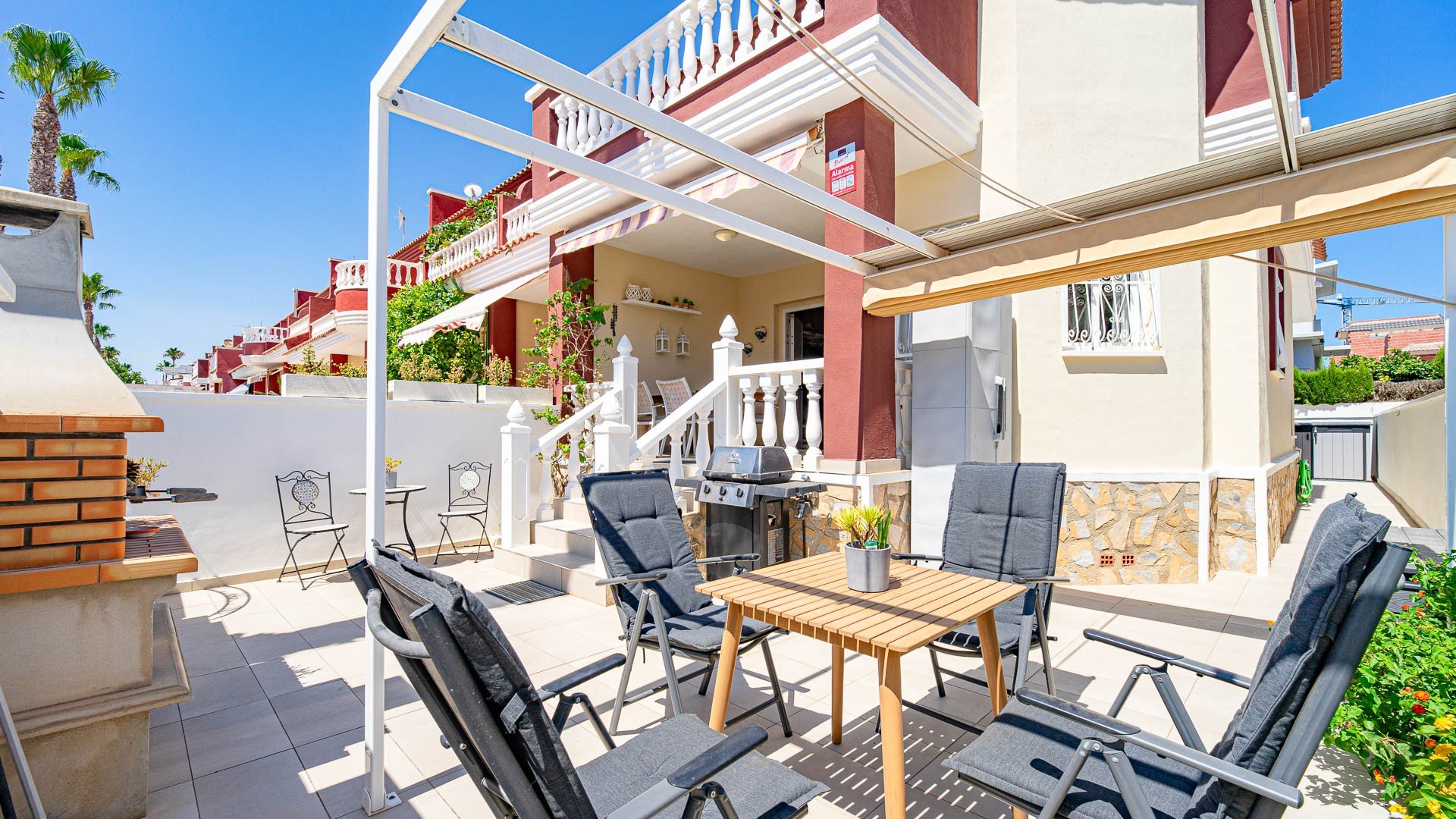 Kaupunkipientalo Alicante, Espanja 3 makuuhuonetta, 126 m2 No. 190214