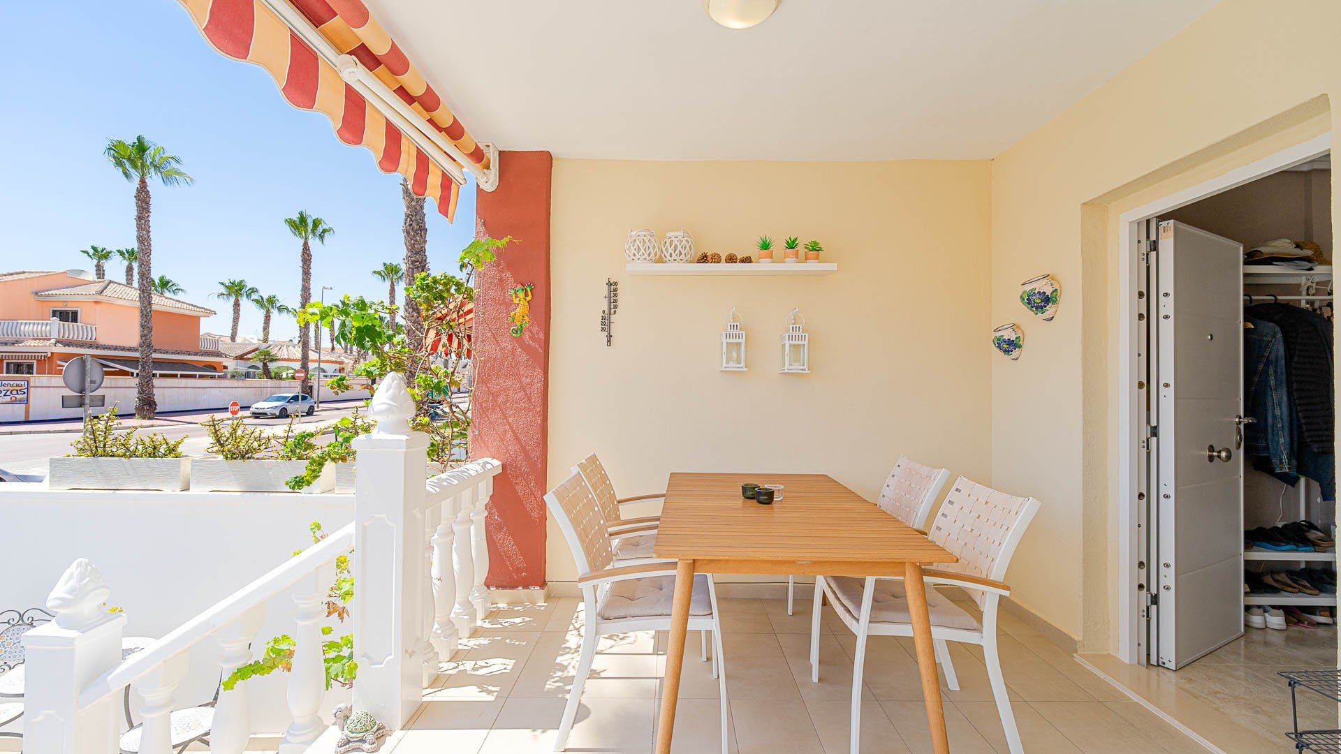 Kaupunkipientalo Alicante, Espanja 3 makuuhuonetta, 126 m2 No. 190214