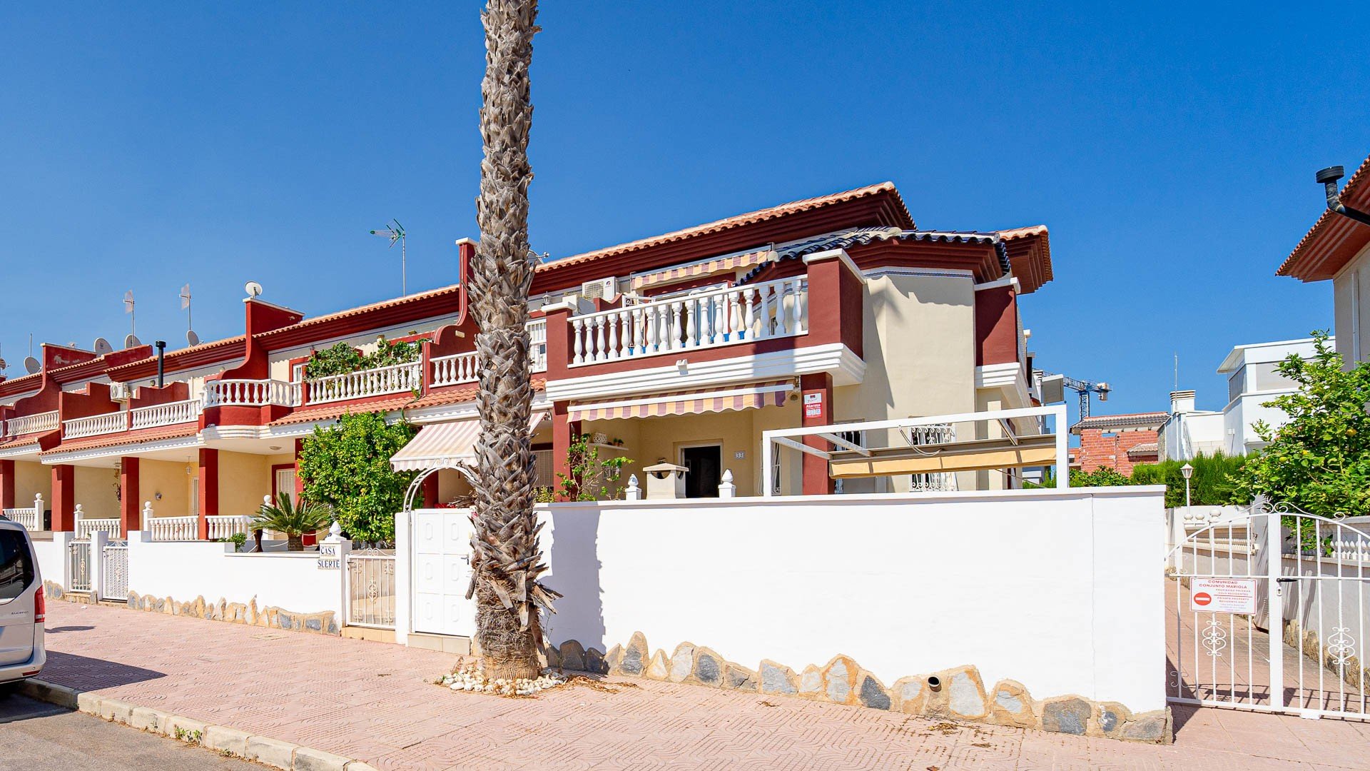 Kaupunkipientalo Alicante, Espanja 3 makuuhuonetta, 126 m2 No. 190214