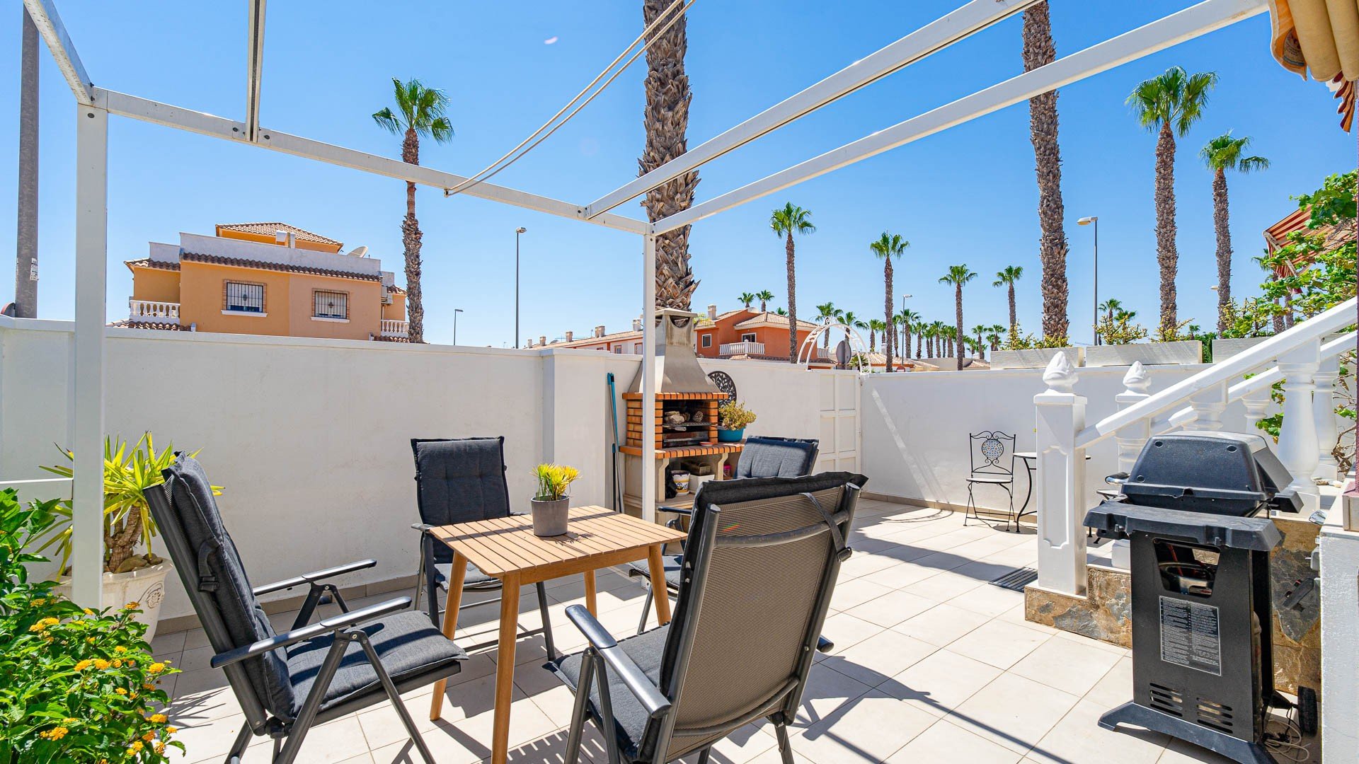 Kaupunkipientalo Alicante, Espanja 3 makuuhuonetta, 126 m2 No. 190214