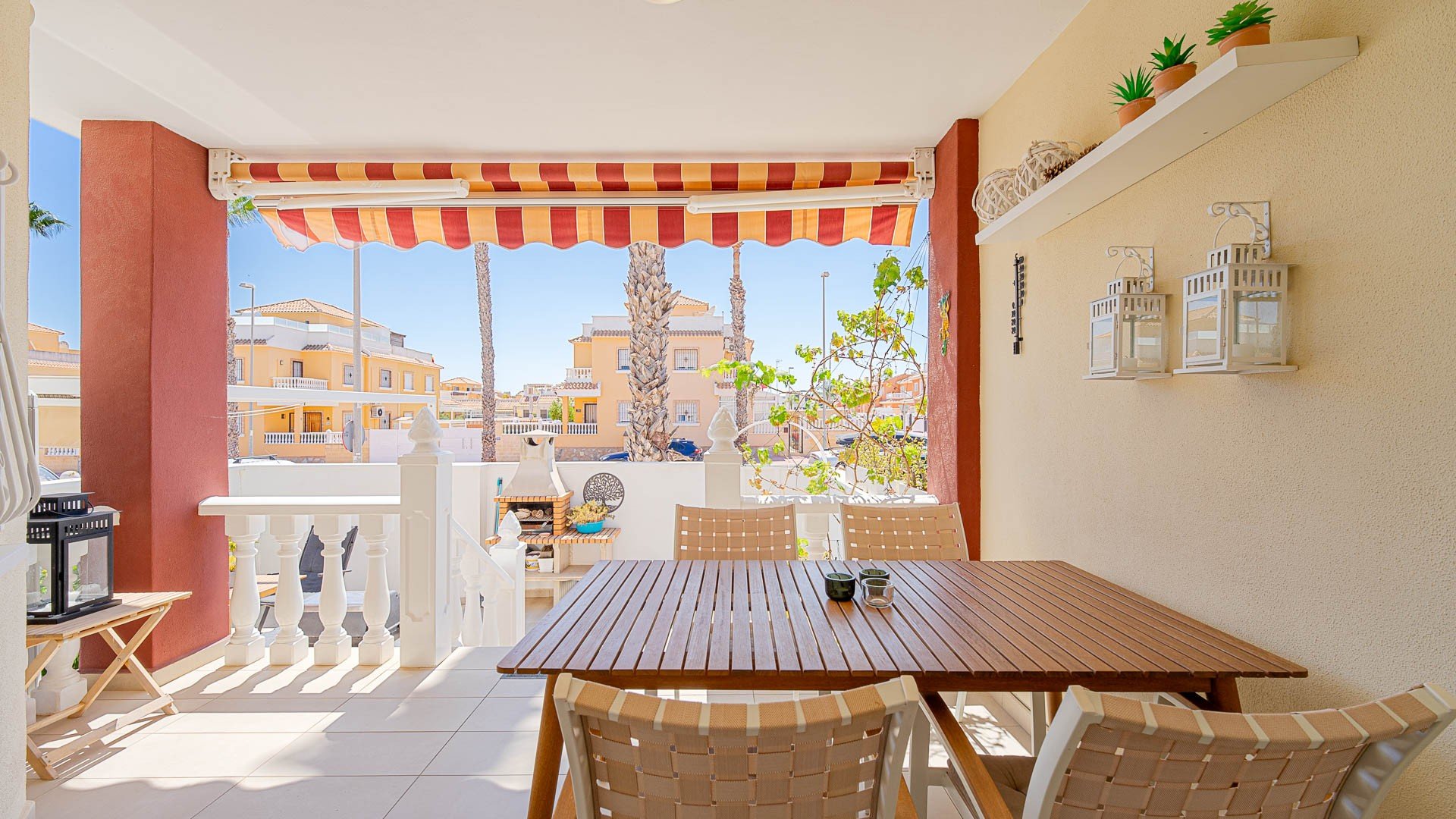 Kaupunkipientalo Alicante, Espanja 3 makuuhuonetta, 126 m2 No. 190214
