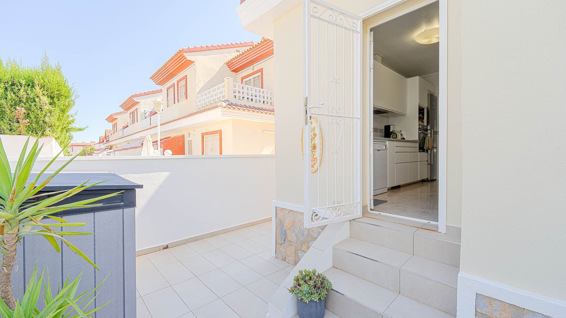 Kaupunkipientalo Alicante, Espanja 3 makuuhuonetta, 126 m2 No. 190214