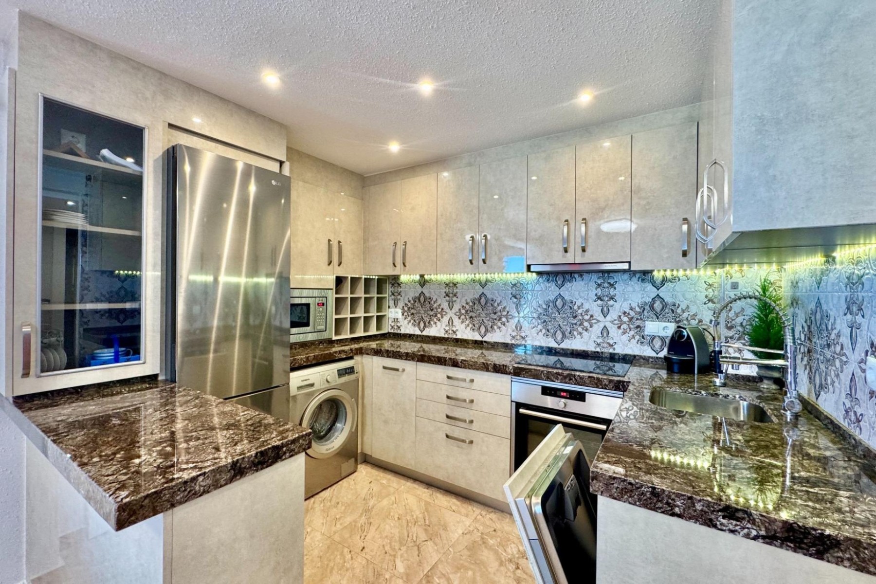 Huoneisto La Mata, Alicante, Espanja 2 makuuhuonetta, 62 m2 No. 190171