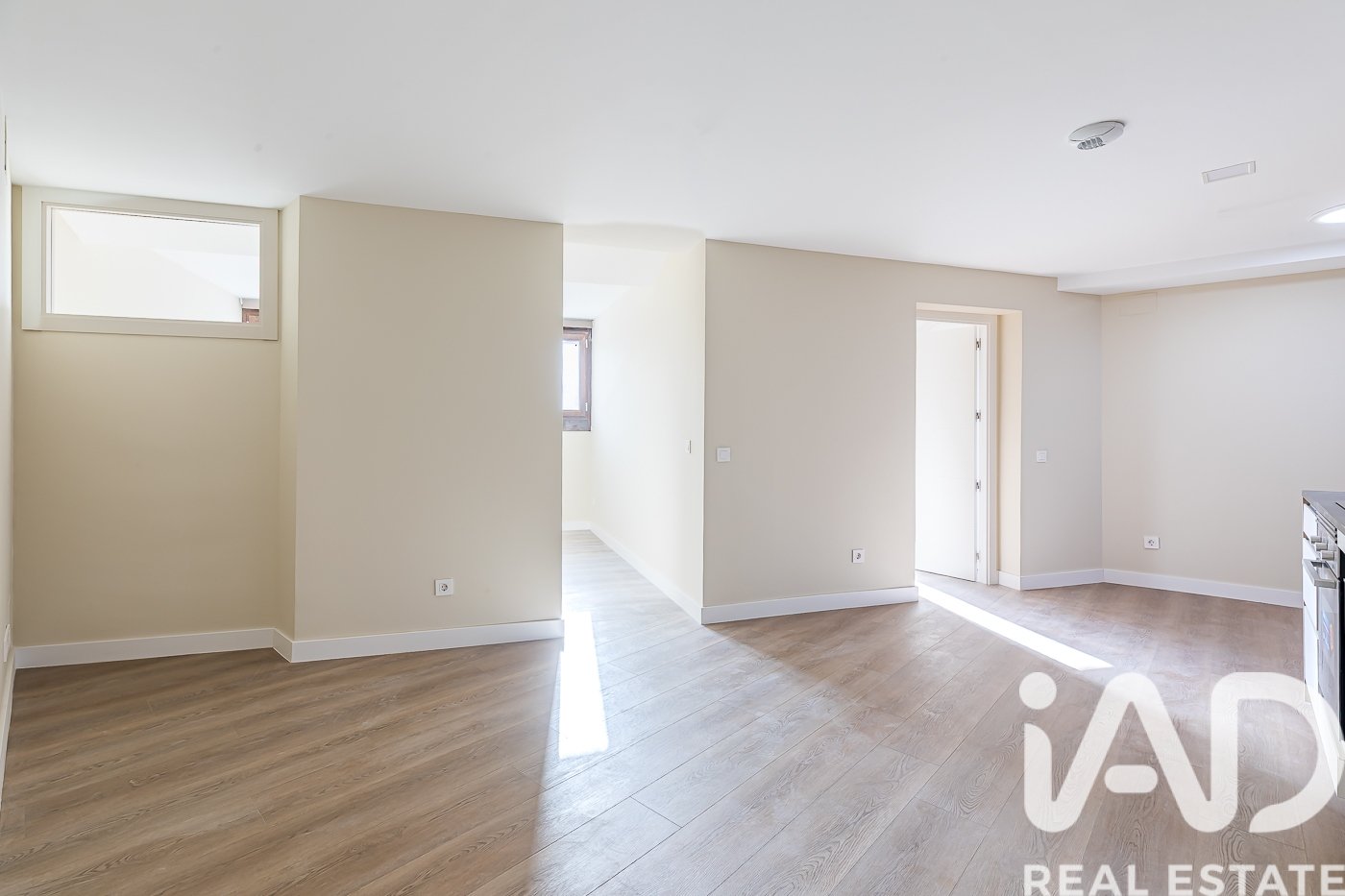 Apartamento en Madrid, España 3 dormitorios, 67 m2 No. 188395