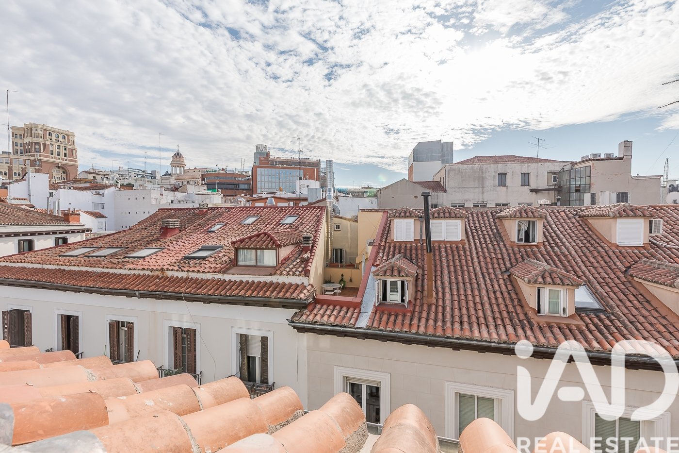 Apartamento en Madrid, España 3 dormitorios, 67 m2 No. 188395