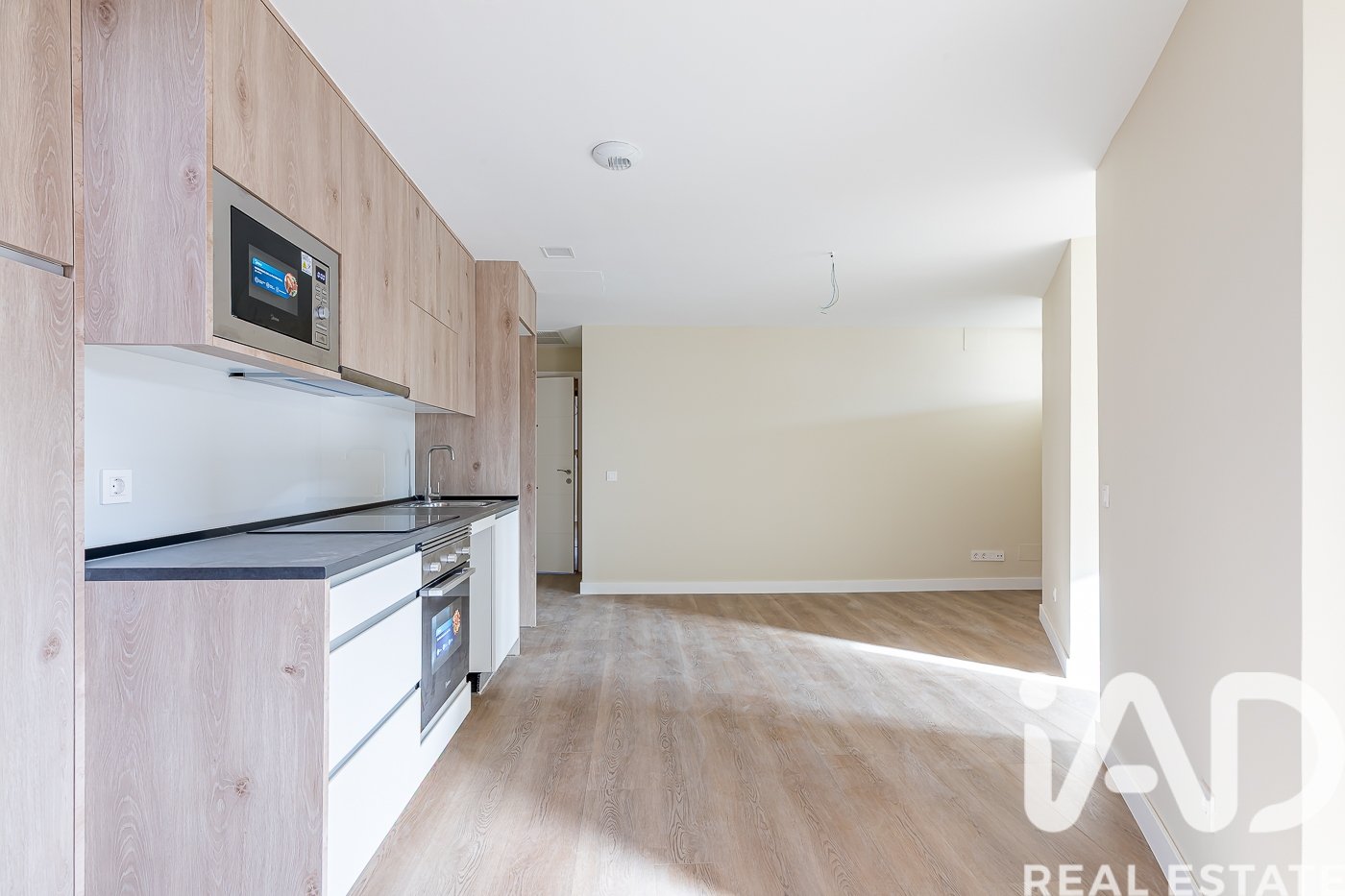 Apartamento en Madrid, España 3 dormitorios, 67 m2 No. 188395