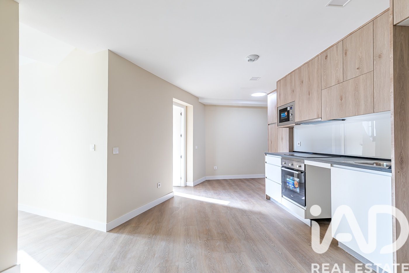 Apartamento en Madrid, España 3 dormitorios, 67 m2 No. 188395