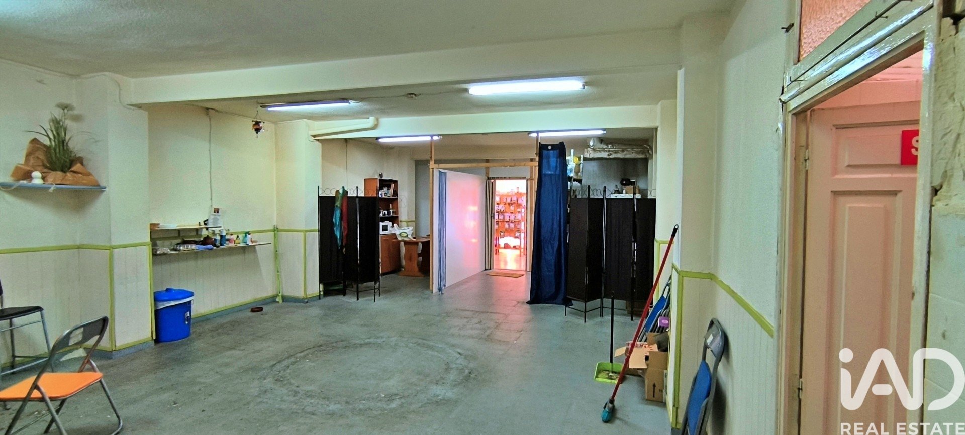 Commercial property in Elche, Alicante, Spain 100 sq.m. No. 187715