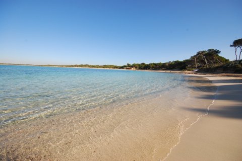 Villa in Colonia De Sant Jordi, Mallorca, Spanien 4 Schlafzimmer, 300 m2 Nr. 73320