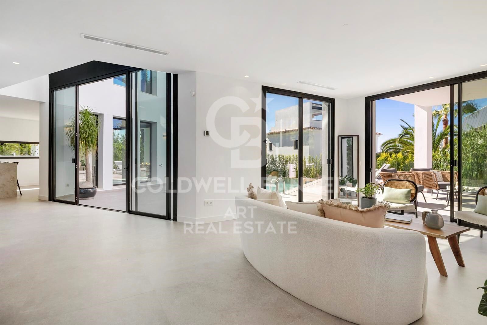 Willa w Marbella, Malaga, Hiszpania 5 sypialni, 408 mkw. nr 157841