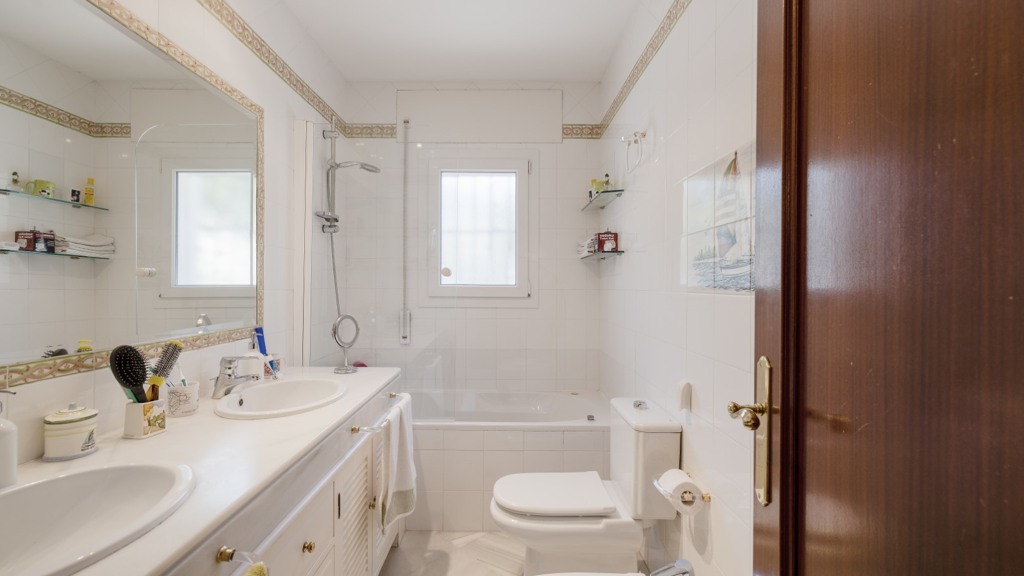 Villa in Jerez de la Frontera, Cadiz, Spanien 4 Schlafzimmer, 350 m2 Nr. 99633
