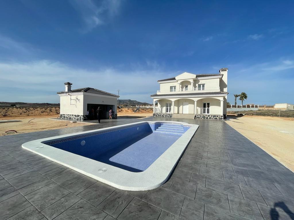 Huvila Pinoso, Alicante, Espanja 4 makuuhuonetta, 163 m2 No. 103425