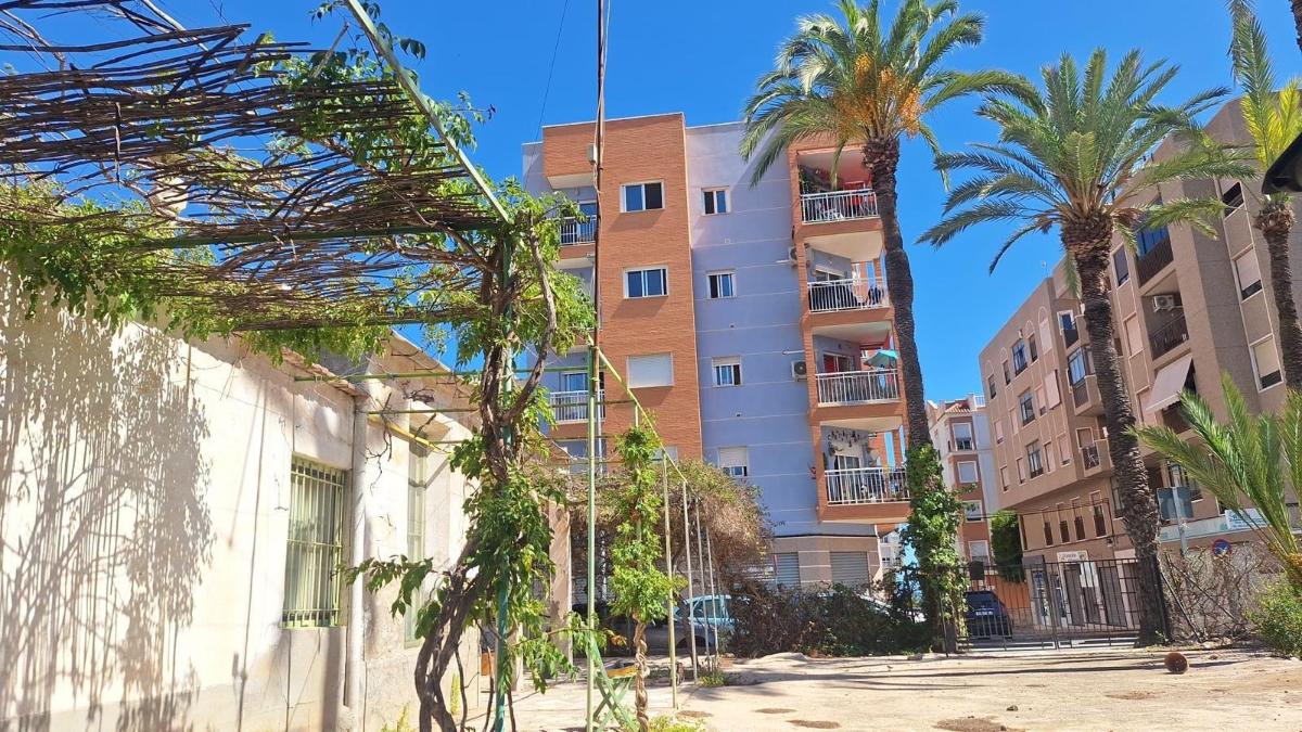 Villa in La Marina, Alicante, Spanien 3 Schlafzimmer, 129 m2 Nr. 112885